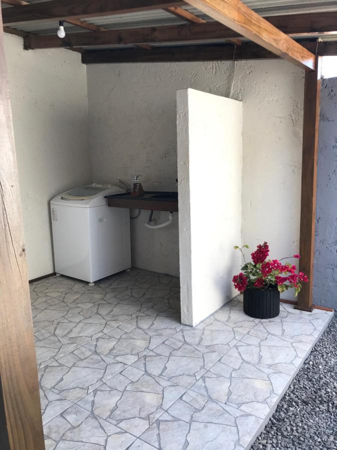 Canyons Guest House Praia Grande  Kültér fotó